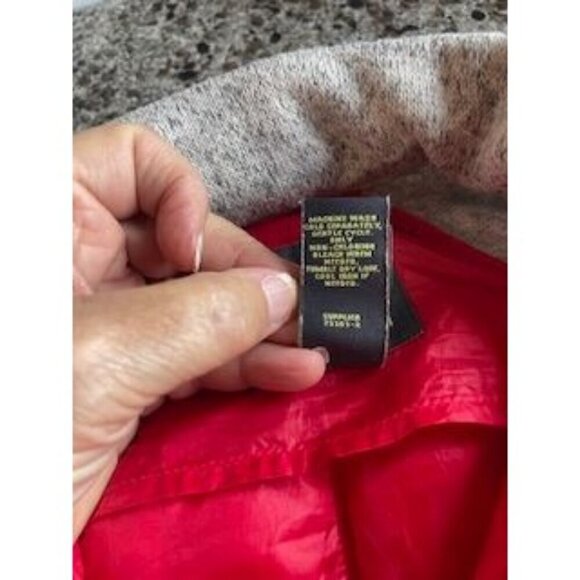 Xersion Women's Large Red & Gray Full-Zip HIDE AWAY HOOD Jacket With Thumbholes - Picture 5 of 16